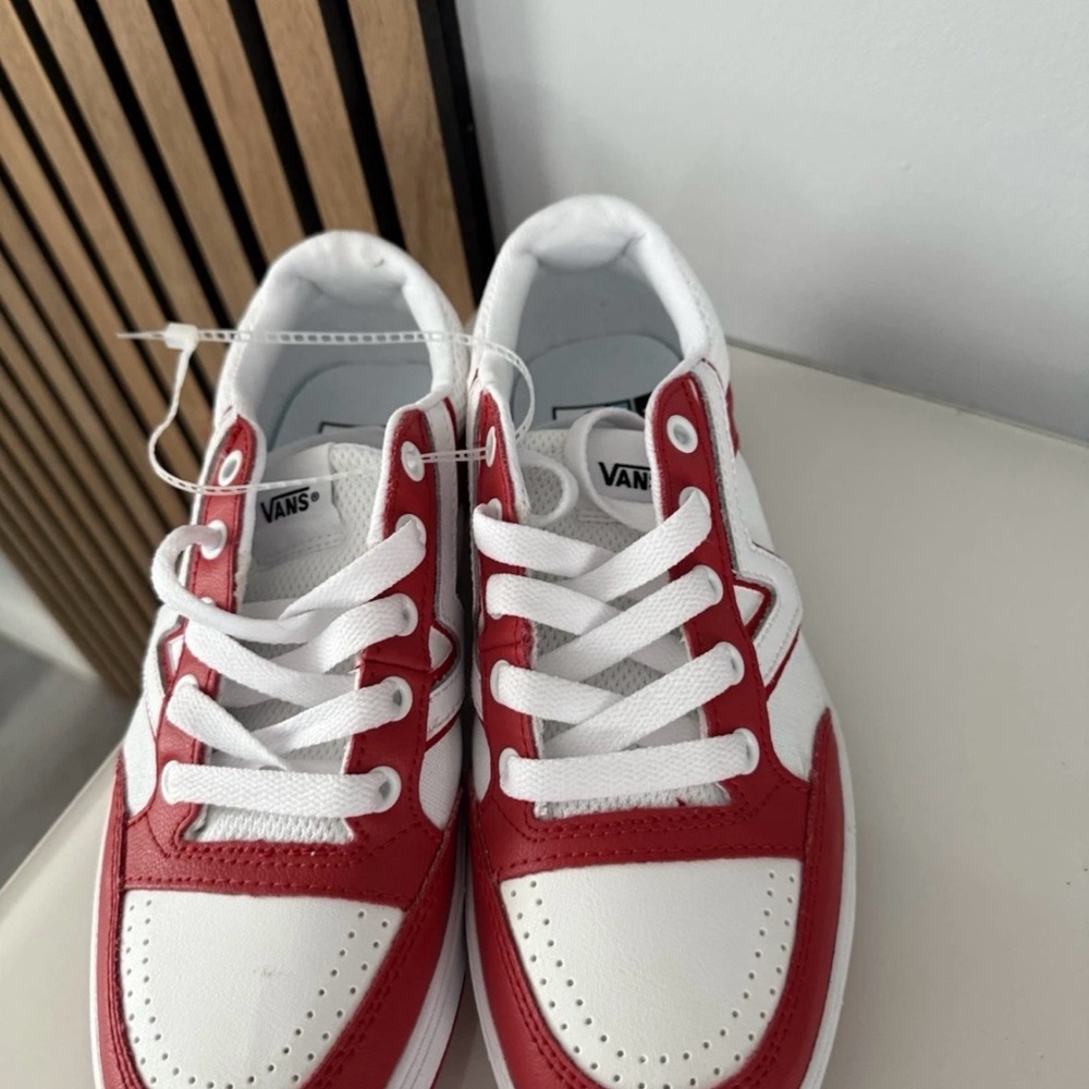 Vans Women's Red and White Sneakers - Picture 5 of 6